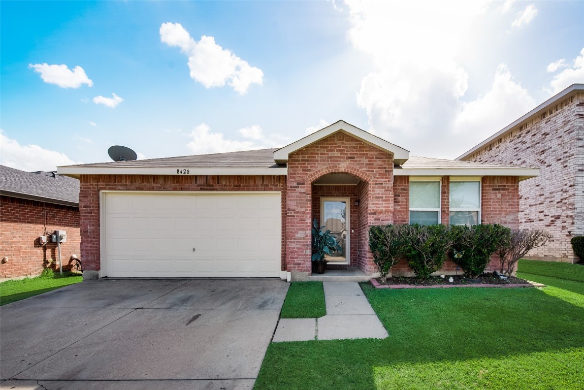 8428 Cotton Valley Lane Arlington TX 76002