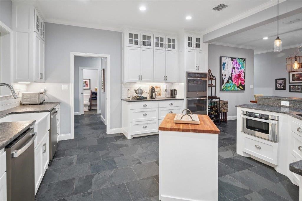 154 Bayside Circle Malakoff TX 75148