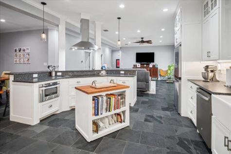 154 Bayside Circle Malakoff TX 75148