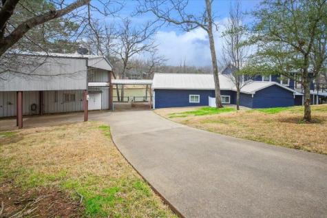 154 Bayside Circle Malakoff TX 75148