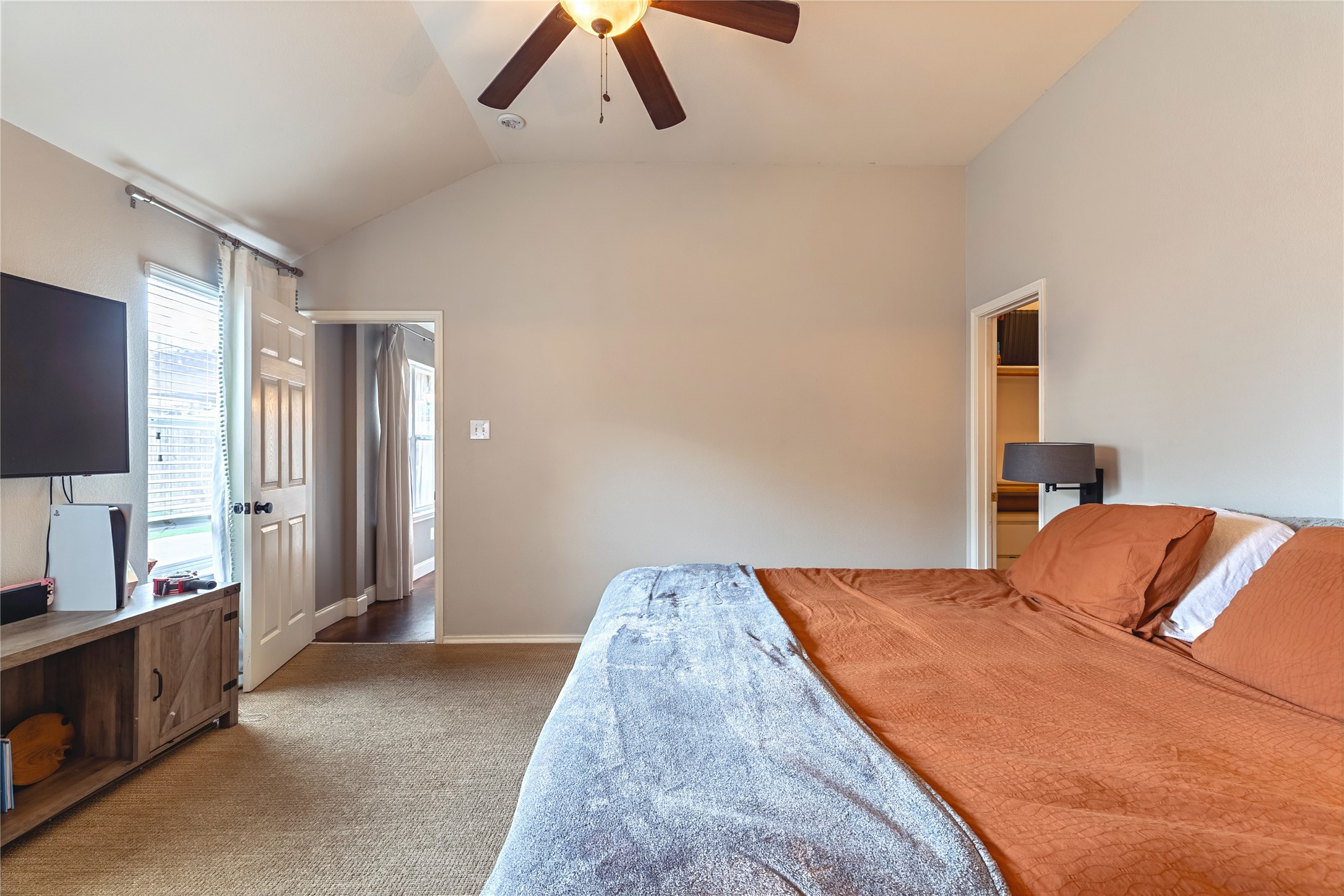 4805 Cliburn Drive Fort Worth TX 76244