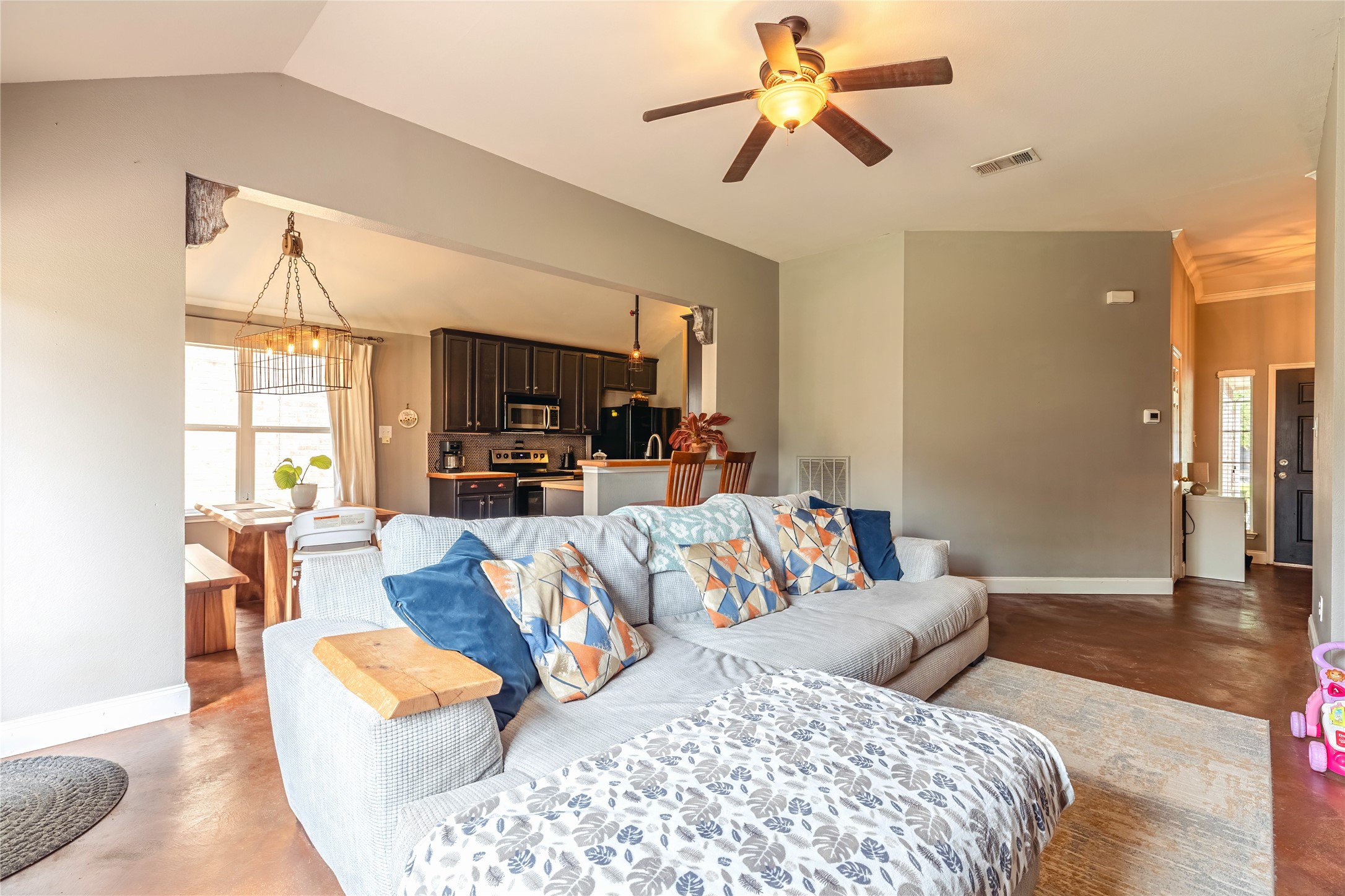 4805 Cliburn Drive Fort Worth TX 76244