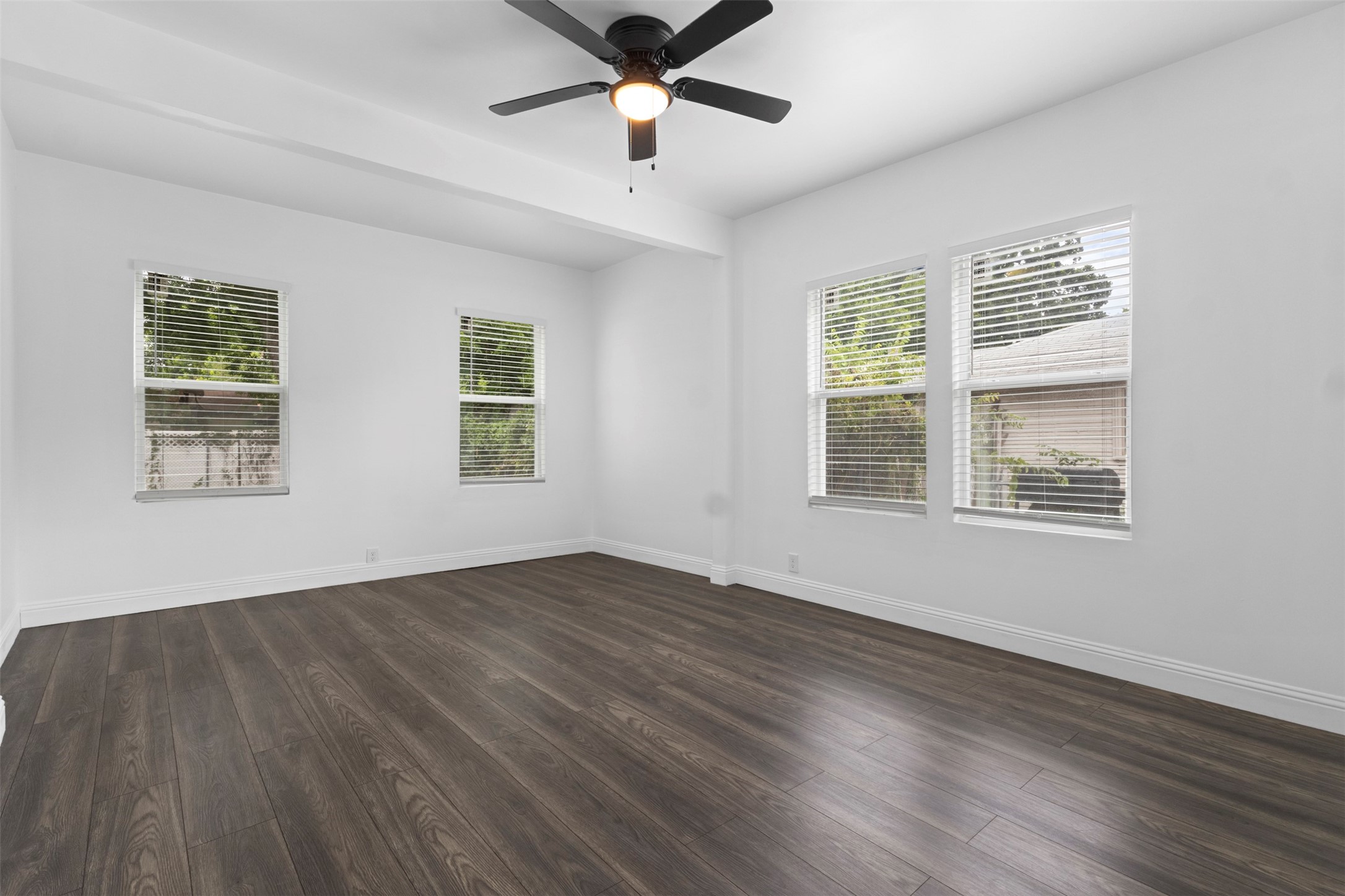 3618 Jeffries Street Dallas TX 75215