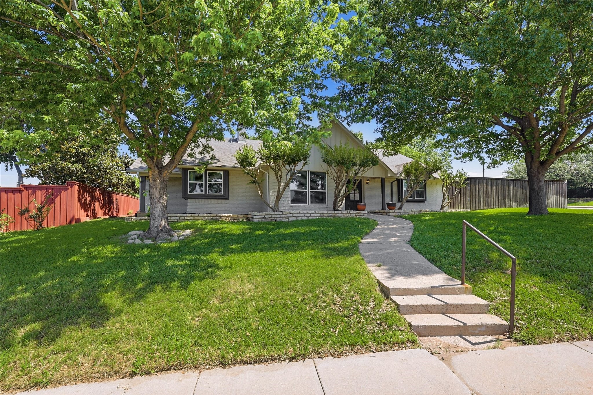 2625 Ramblewood Drive Carrollton TX 75006