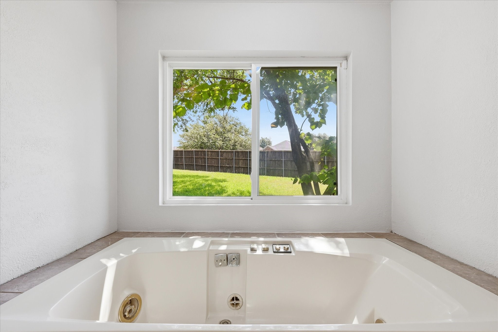2625 Ramblewood Drive Carrollton TX 75006