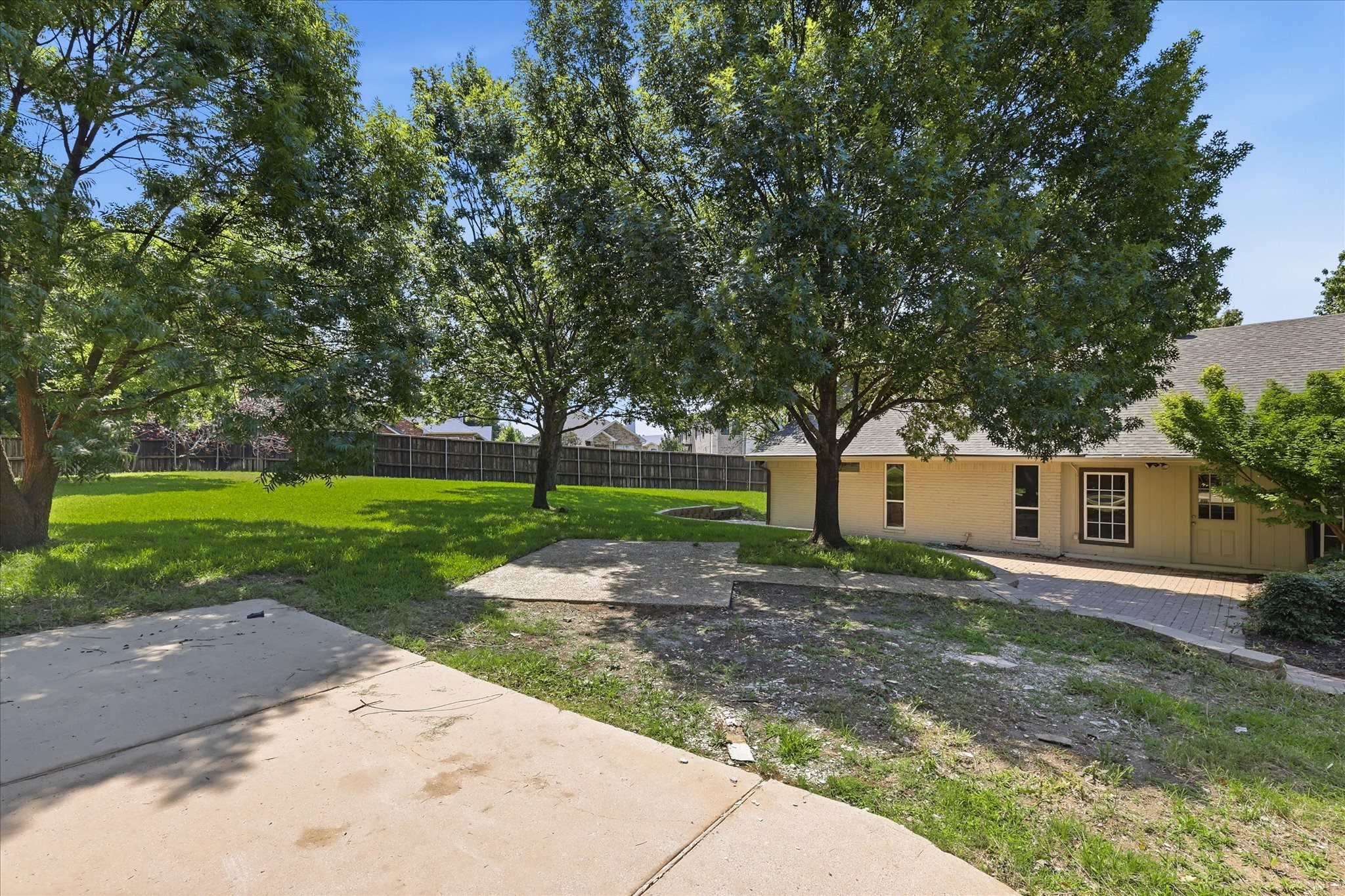 2625 Ramblewood Drive Carrollton TX 75006