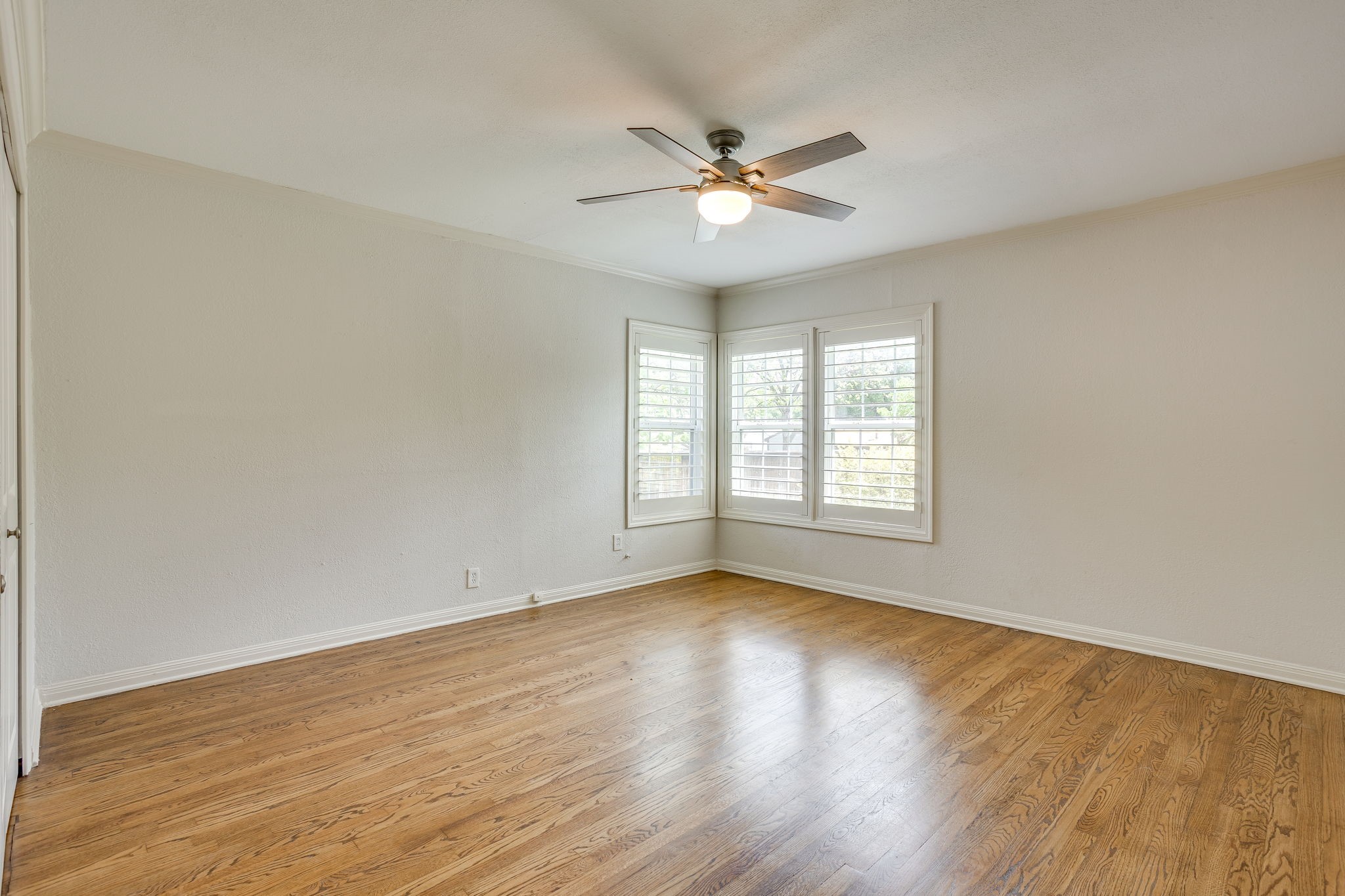 6463 Lindell Avenue Fort Worth TX 76116