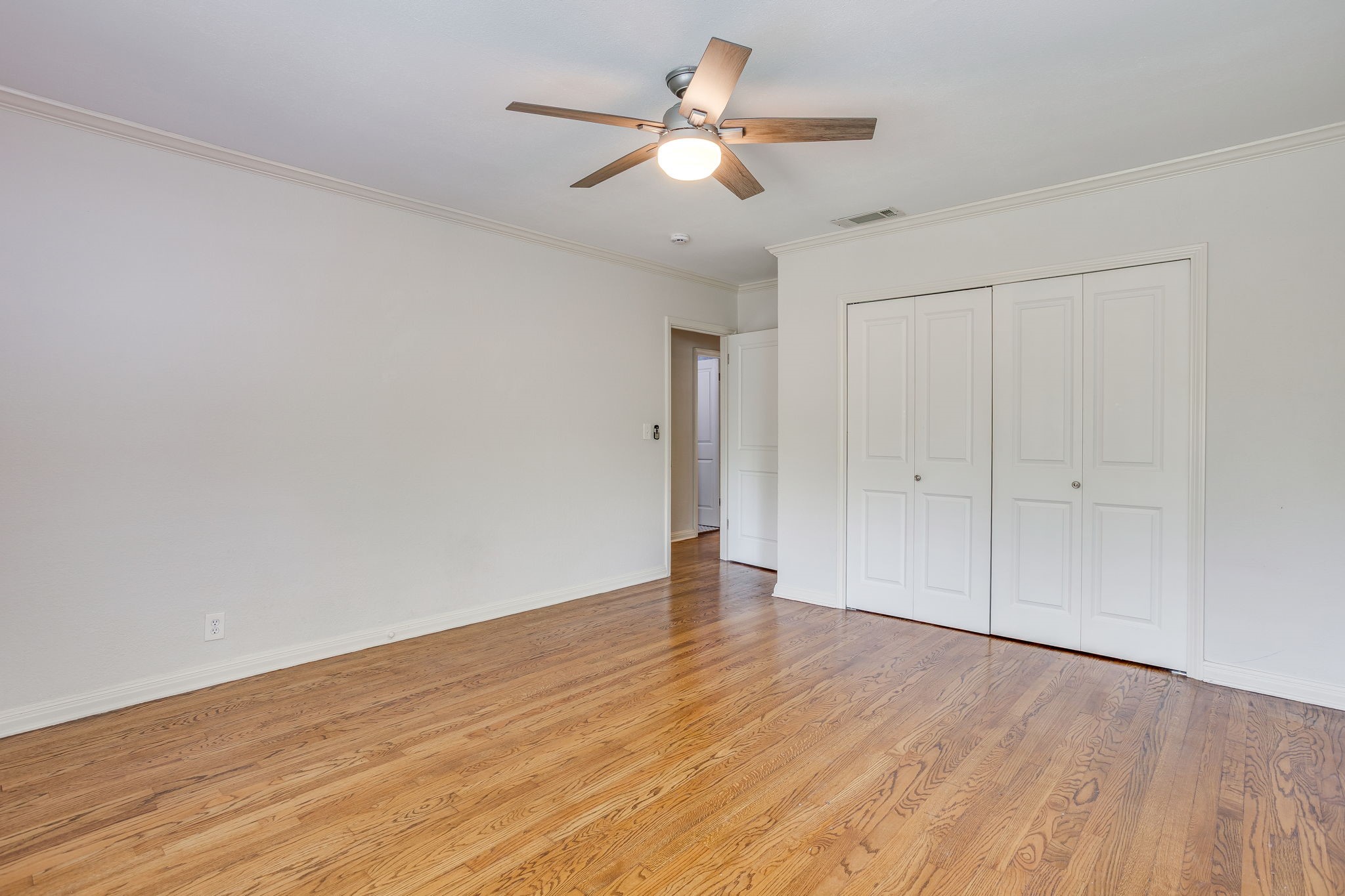6463 Lindell Avenue Fort Worth TX 76116