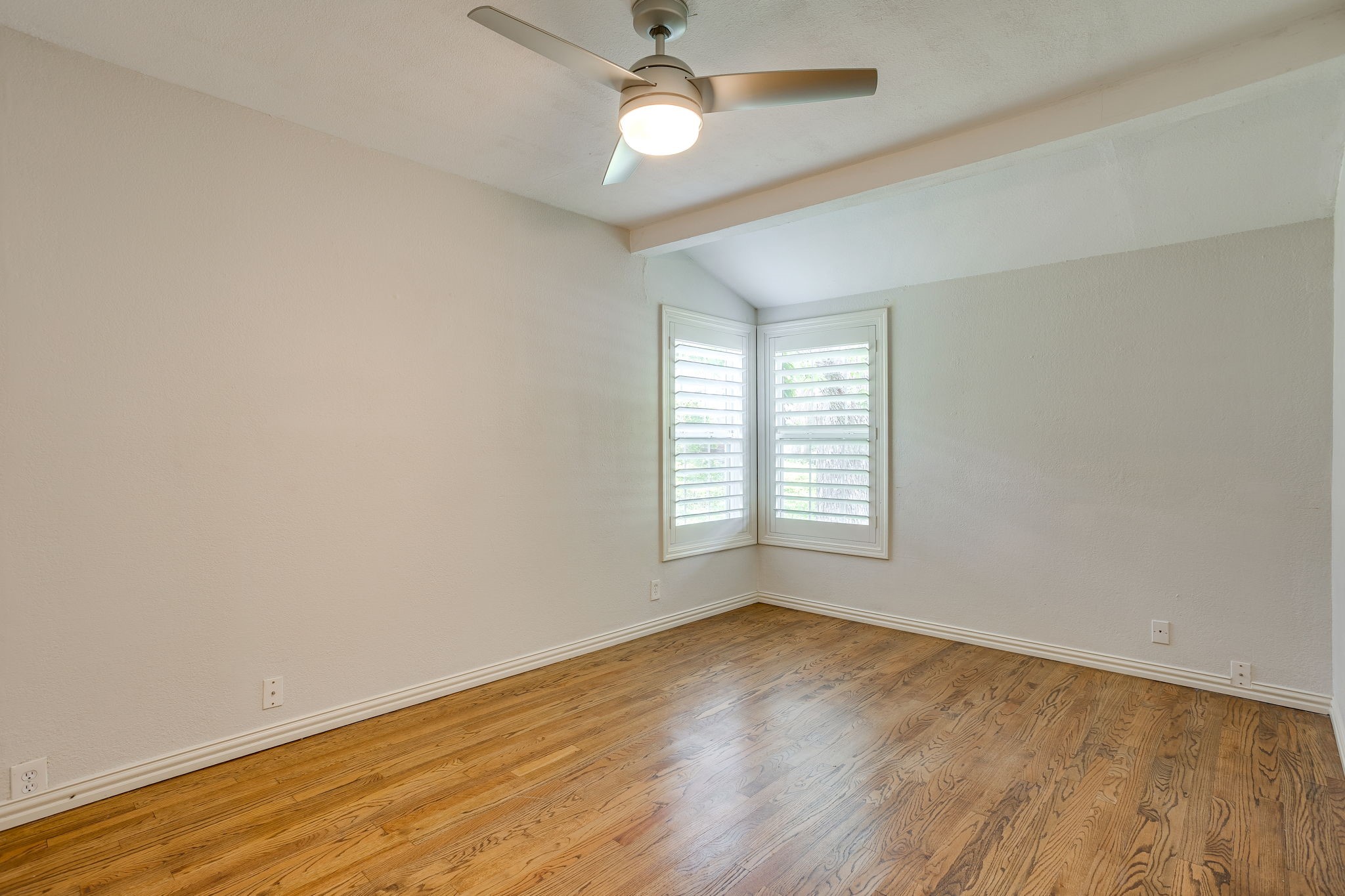6463 Lindell Avenue Fort Worth TX 76116