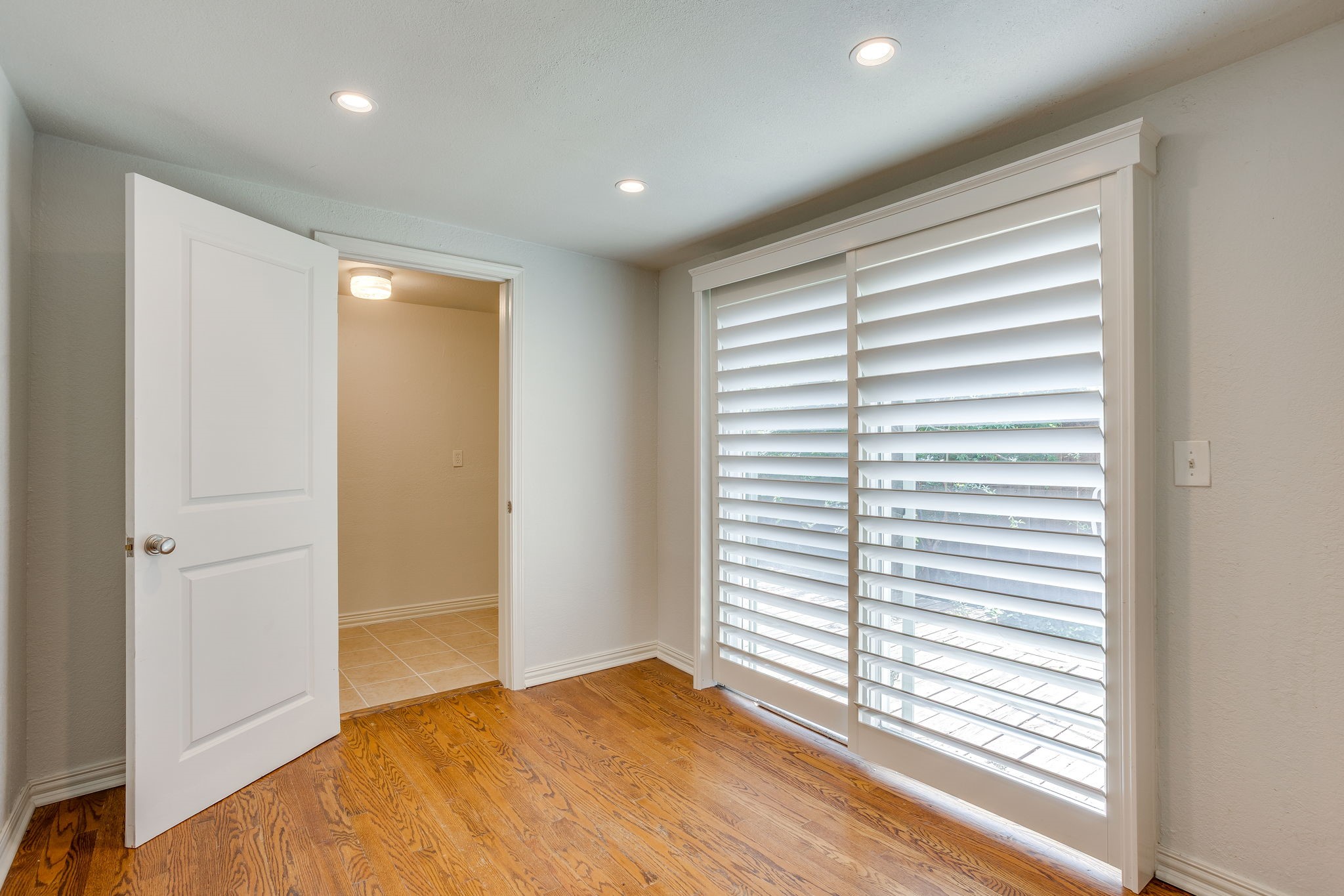 6463 Lindell Avenue Fort Worth TX 76116