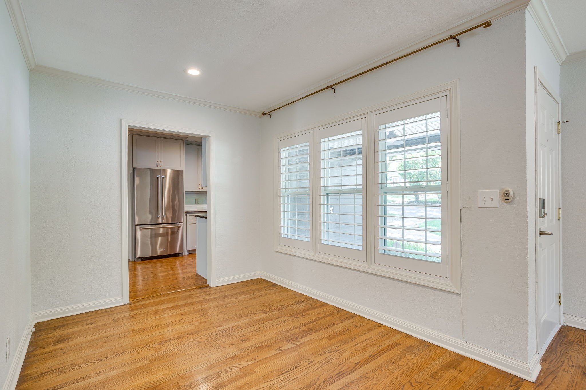6463 Lindell Avenue Fort Worth TX 76116