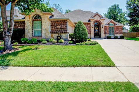 8407 Wildrock Court Arlington TX 76001