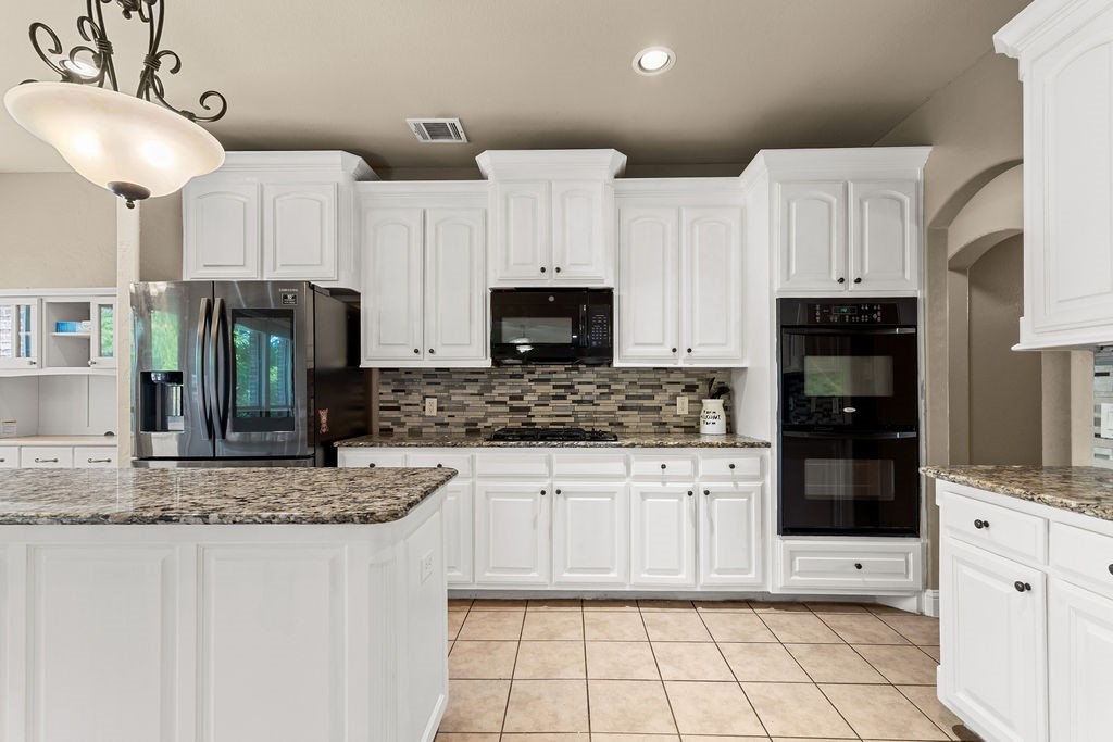 6631 Crestmoor Lane Sachse TX 75048