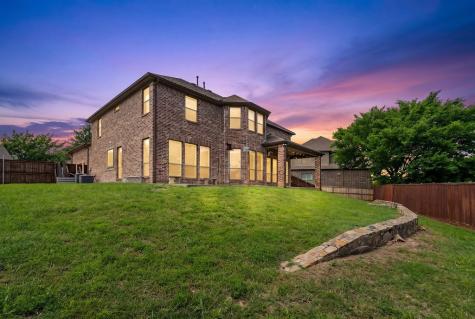 6631 Crestmoor Lane Sachse TX 75048