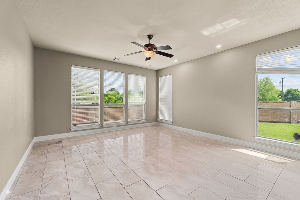 6631 Crestmoor Lane Sachse TX 75048