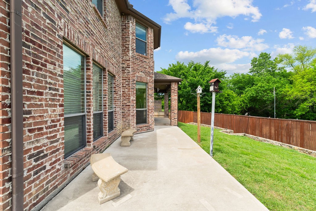 6631 Crestmoor Lane Sachse TX 75048