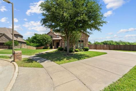 6631 Crestmoor Lane Sachse TX 75048