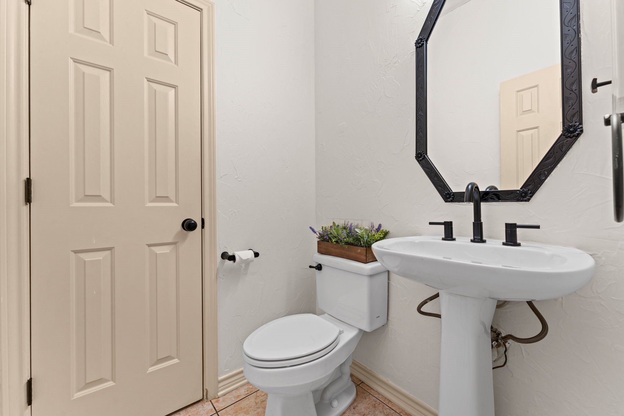 2001 Fleming Drive Mckinney TX 75072