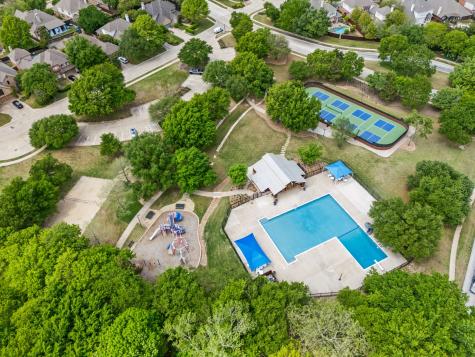 2001 Fleming Drive Mckinney TX 75072