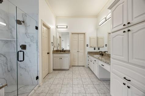 2001 Fleming Drive Mckinney TX 75072