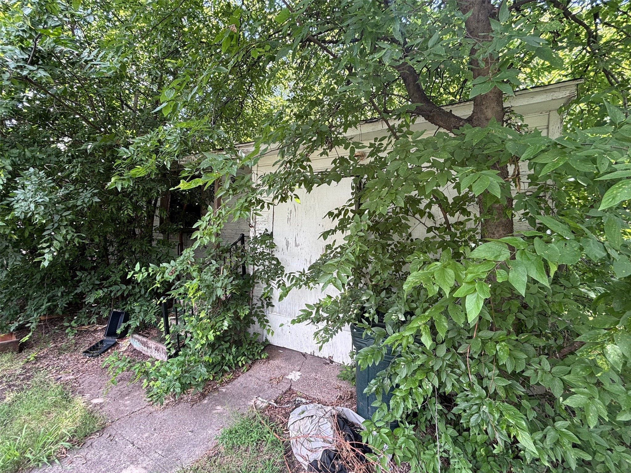 817 20th Street Grand Prairie TX 75050