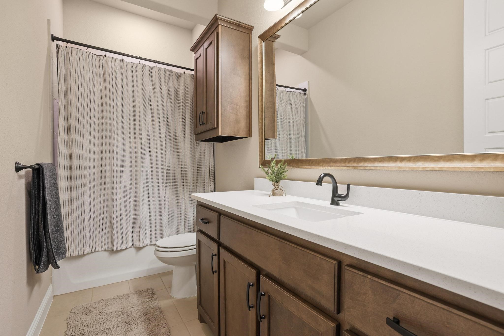 180 Waterview Drive Gunter TX 75058