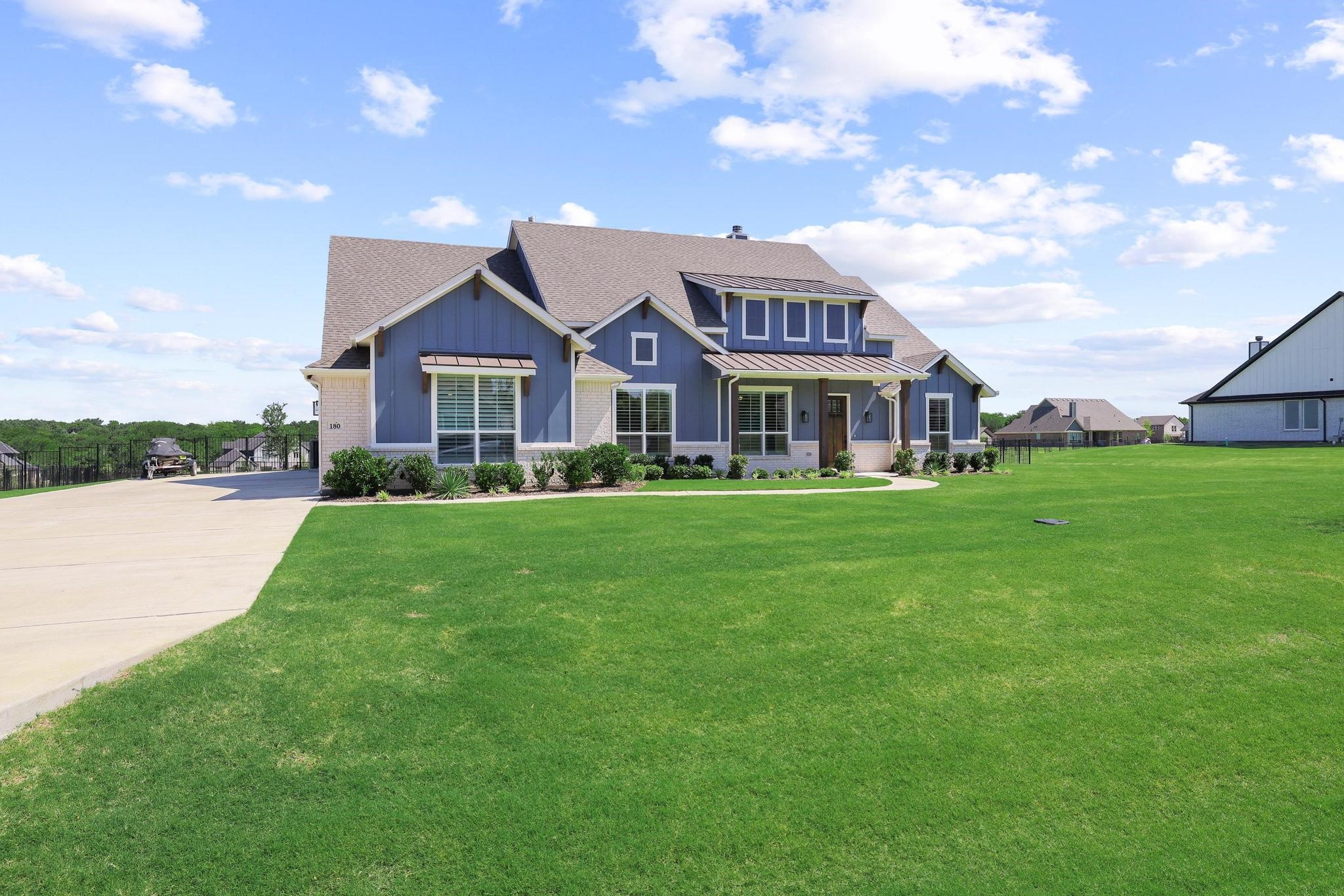 180 Waterview Drive Gunter TX 75058