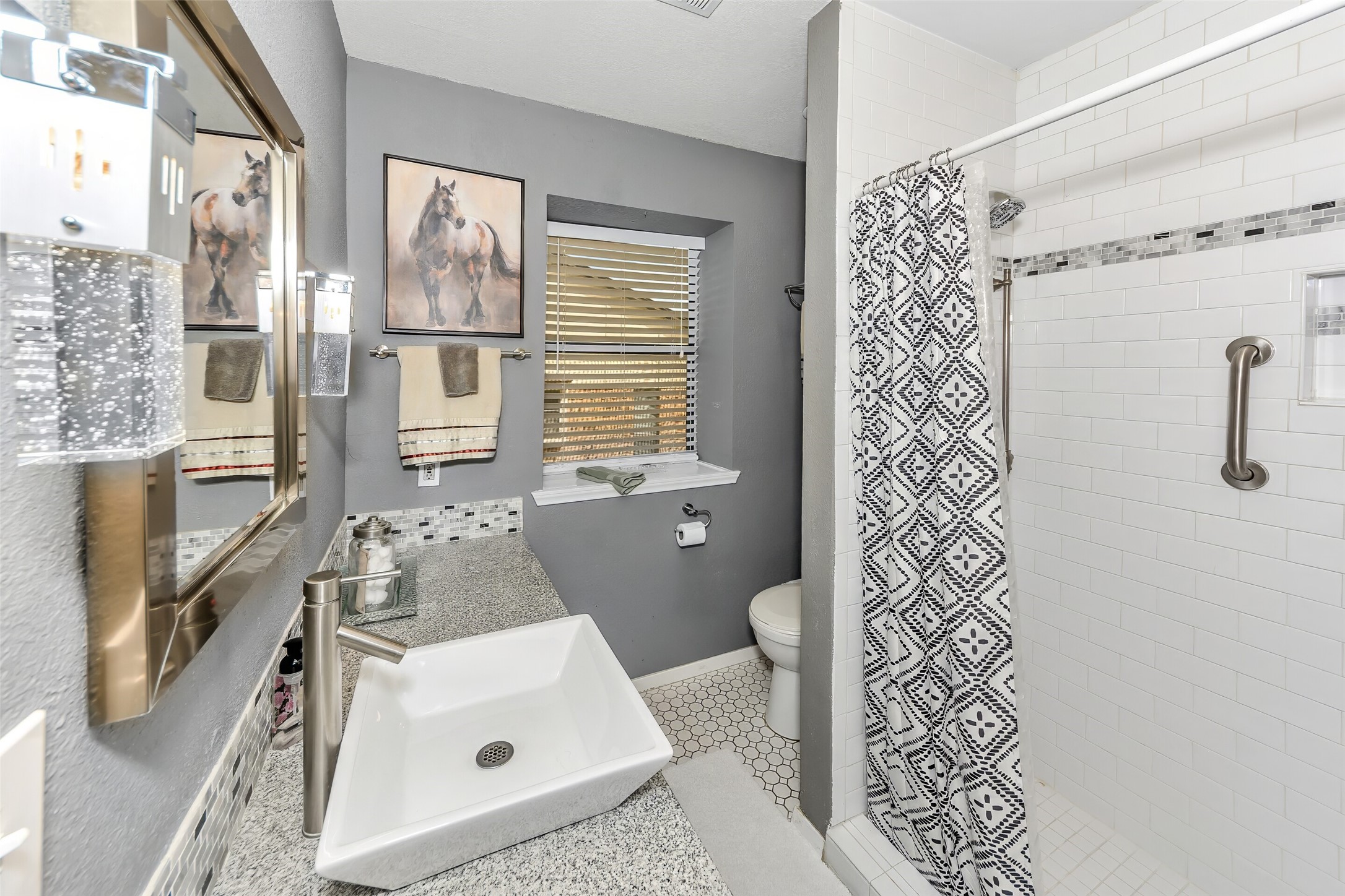 2304 Oakmont Drive Bedford TX 76022