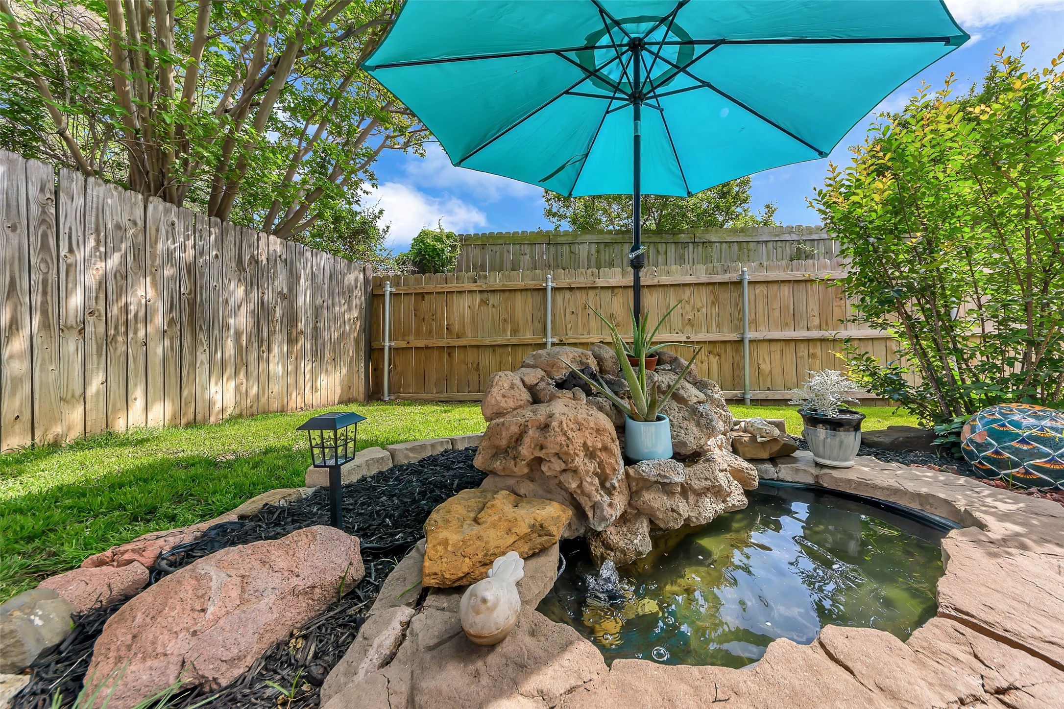 2304 Oakmont Drive Bedford TX 76022