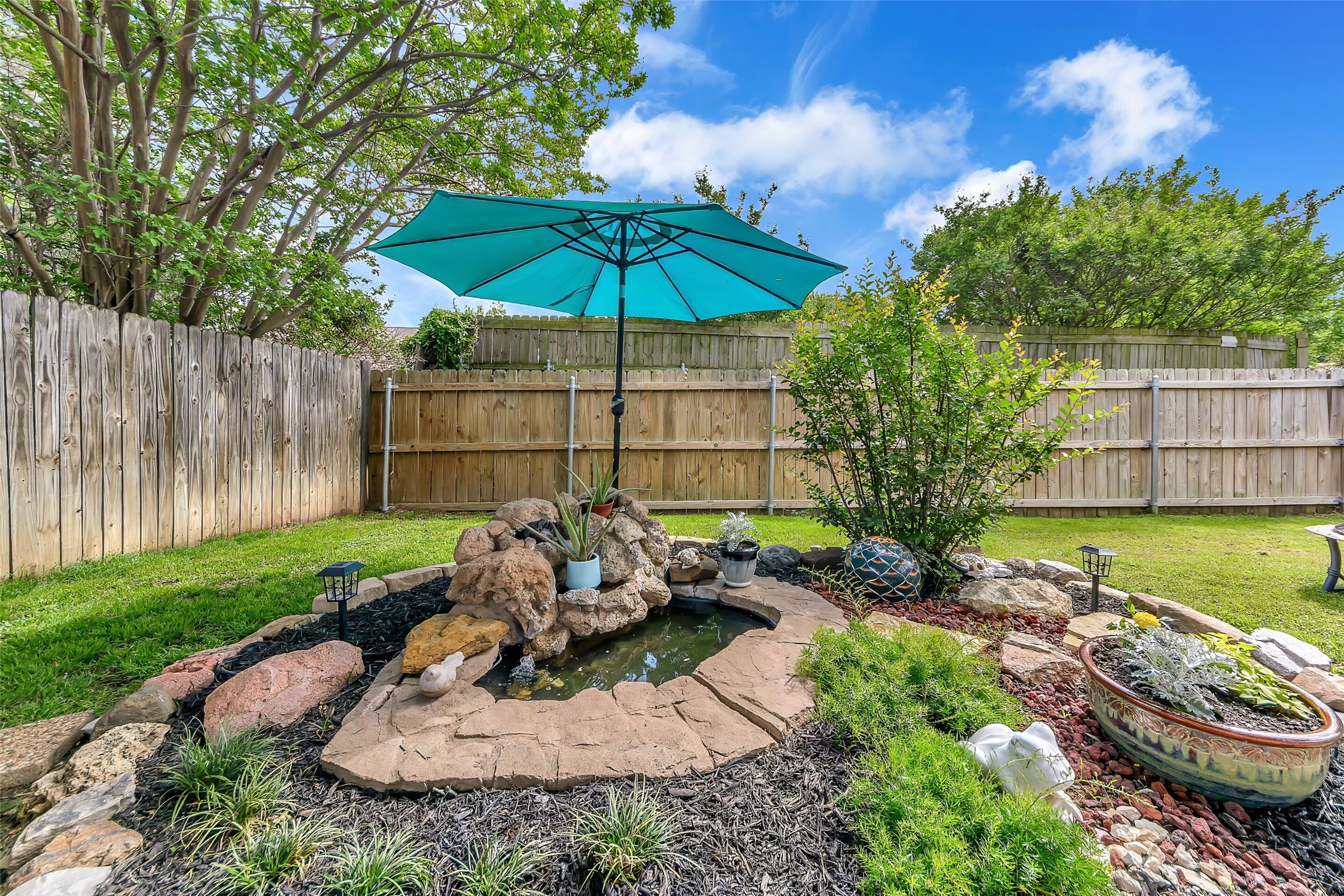 2304 Oakmont Drive Bedford TX 76022