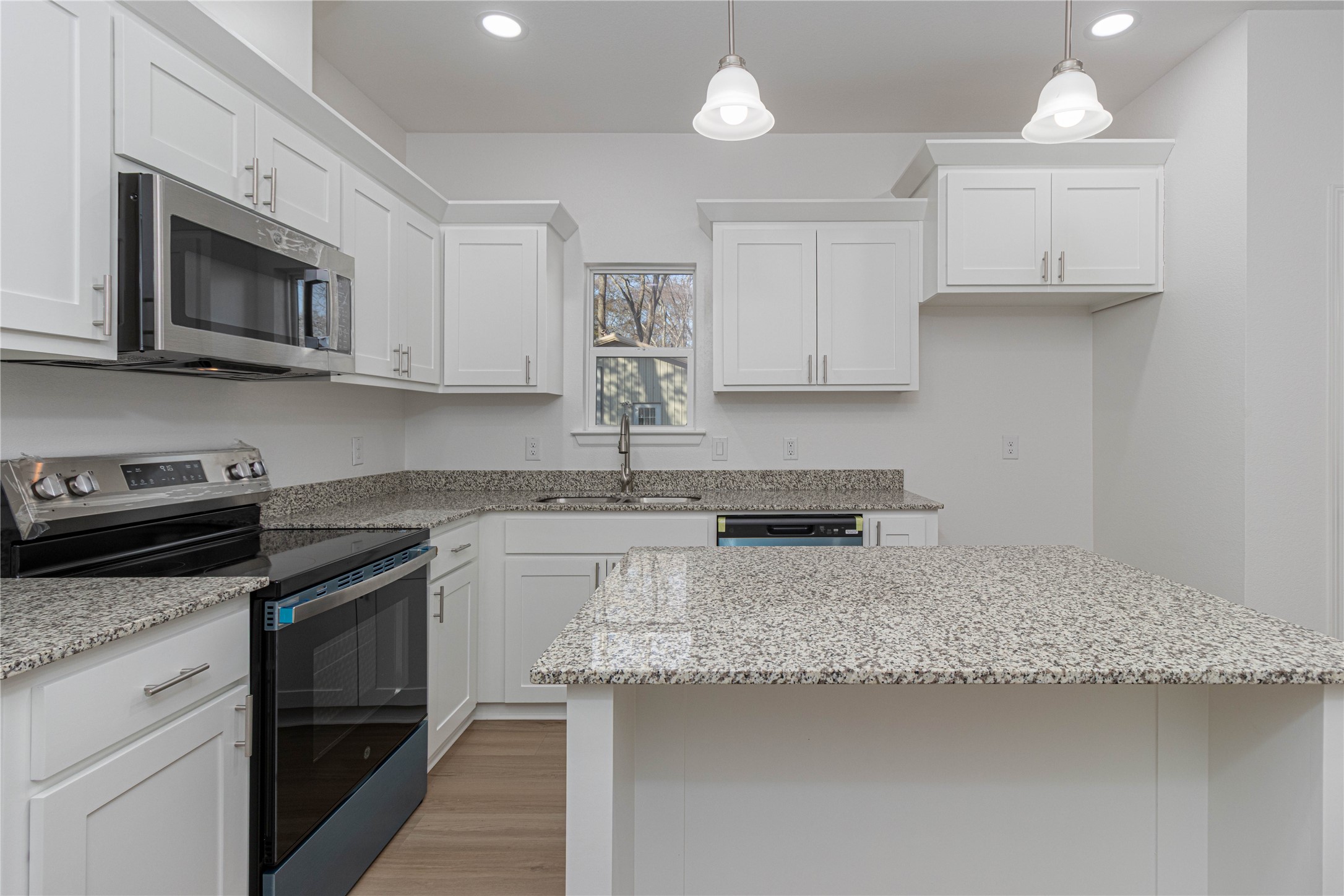 240 Elm Street Winona TX 75792