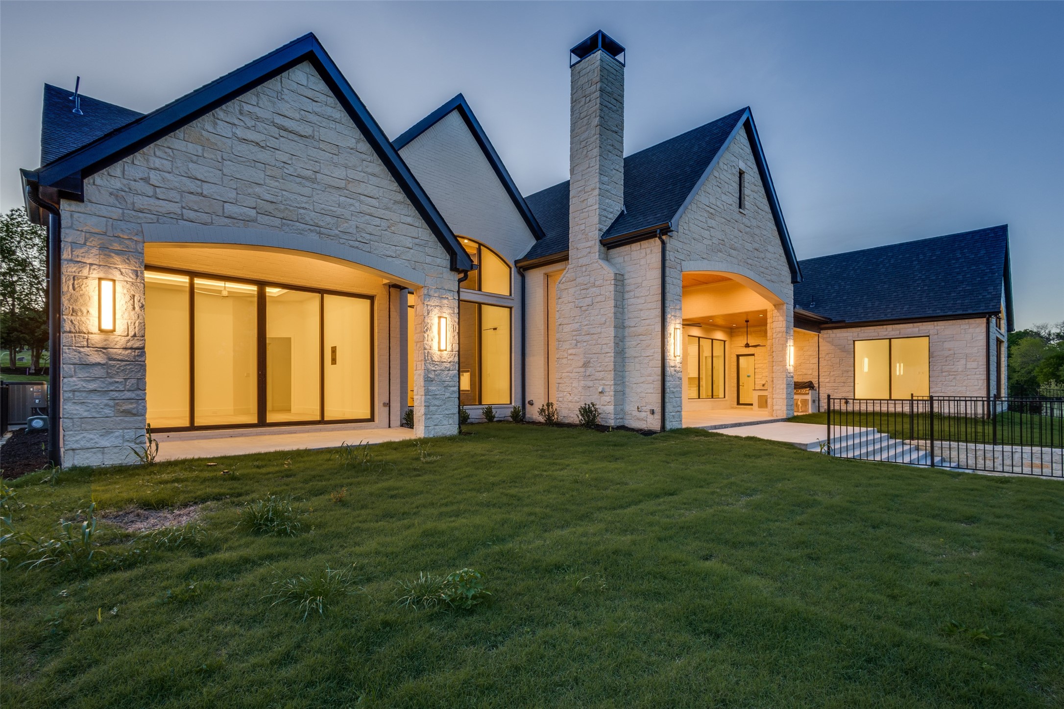 4636 Lake Breeze Drive Mckinney TX 75071