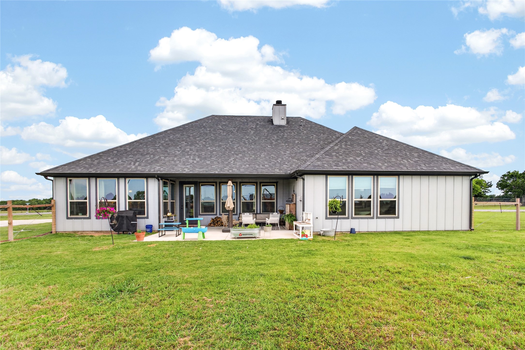 1705 S Fm 1752 Savoy TX 75479
