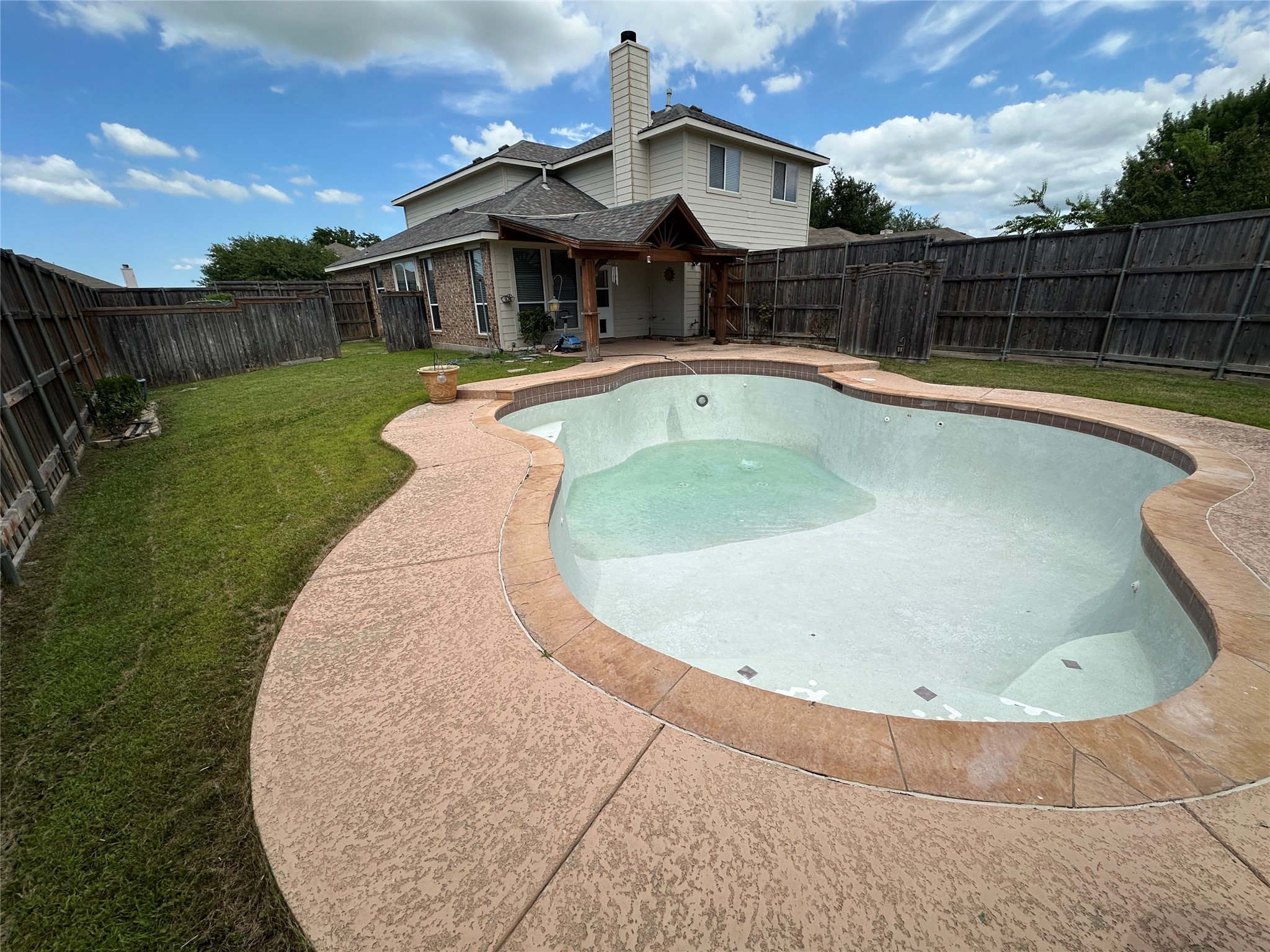 2211 Fieldcrest Drive Rockwall TX 75032