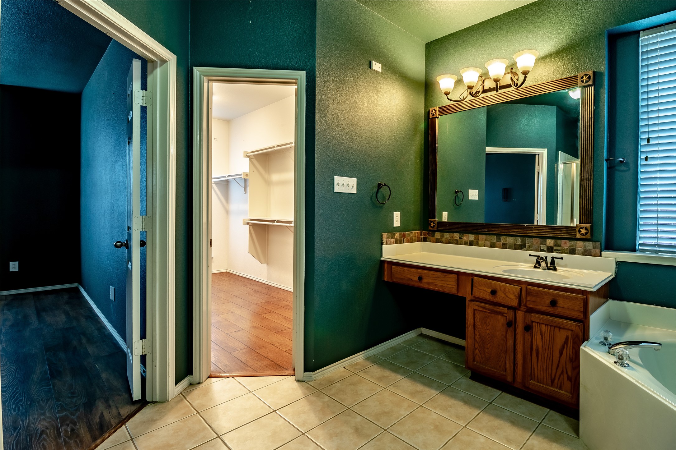 2211 Fieldcrest Drive Rockwall TX 75032