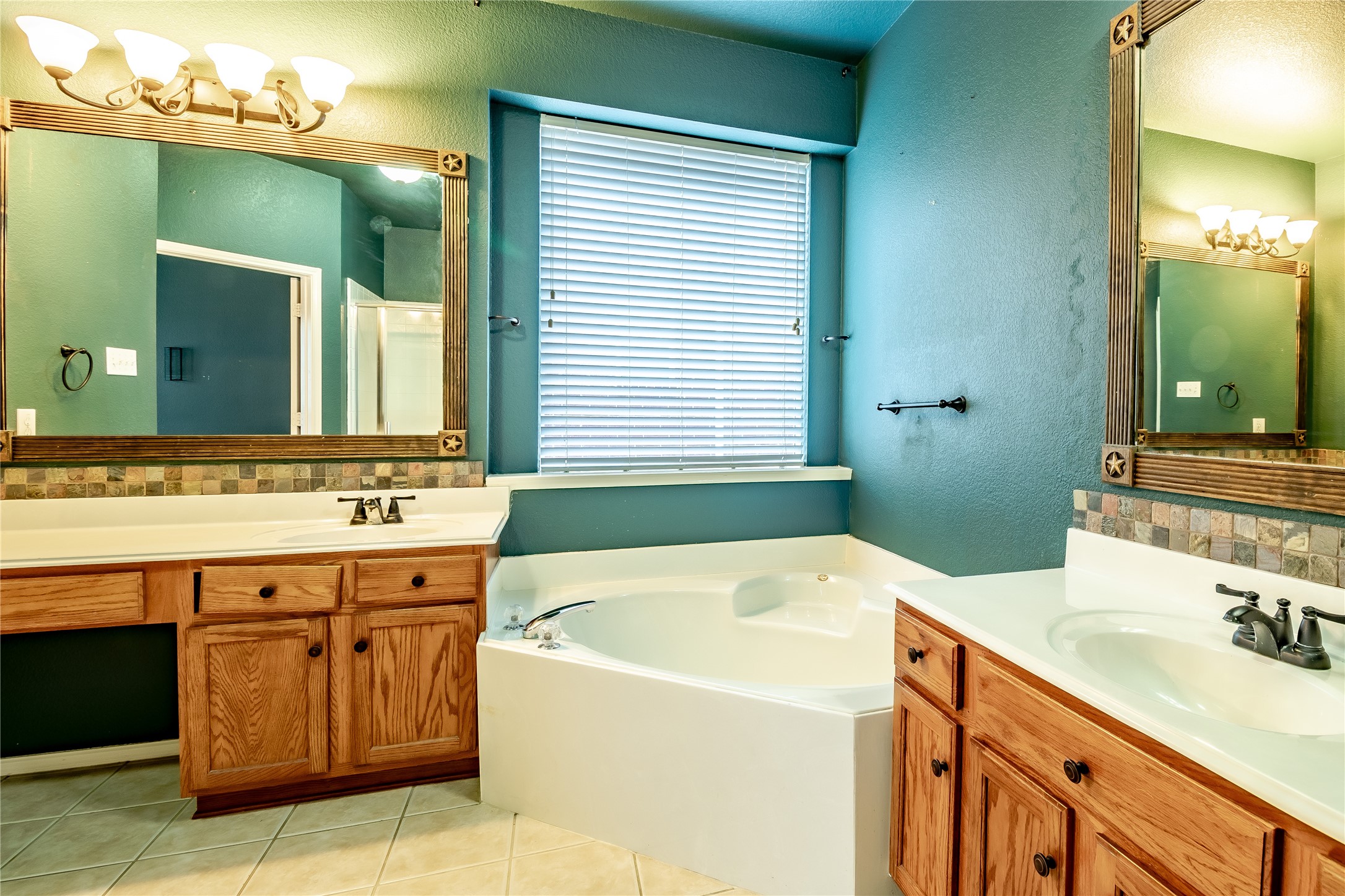 2211 Fieldcrest Drive Rockwall TX 75032