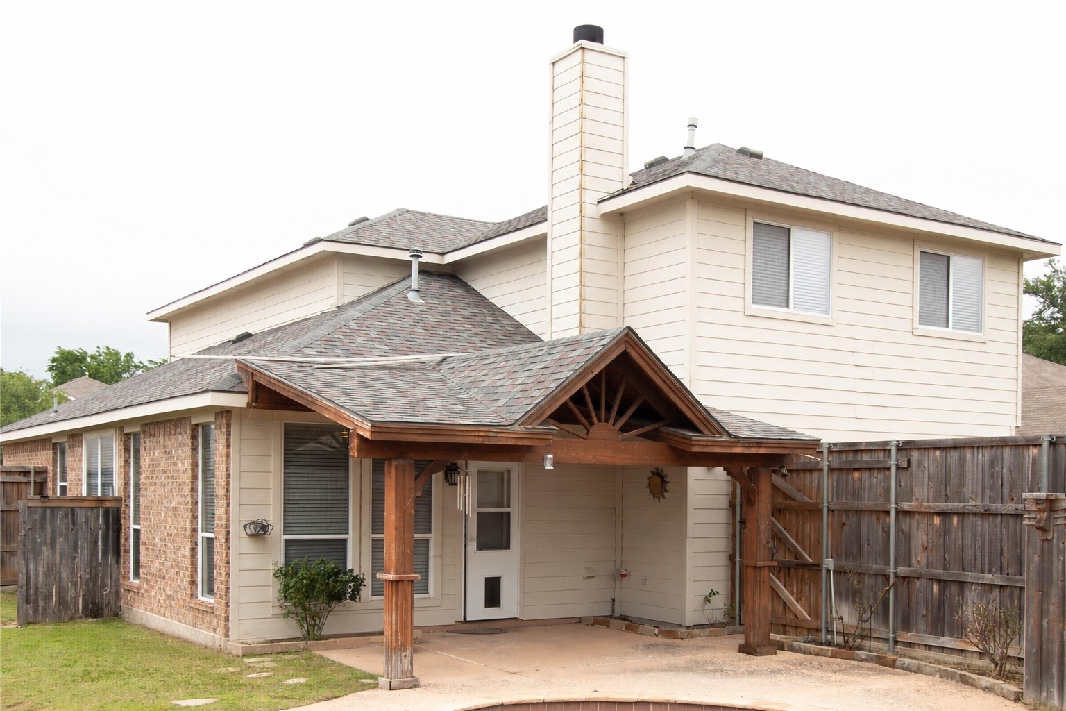 2211 Fieldcrest Drive Rockwall TX 75032