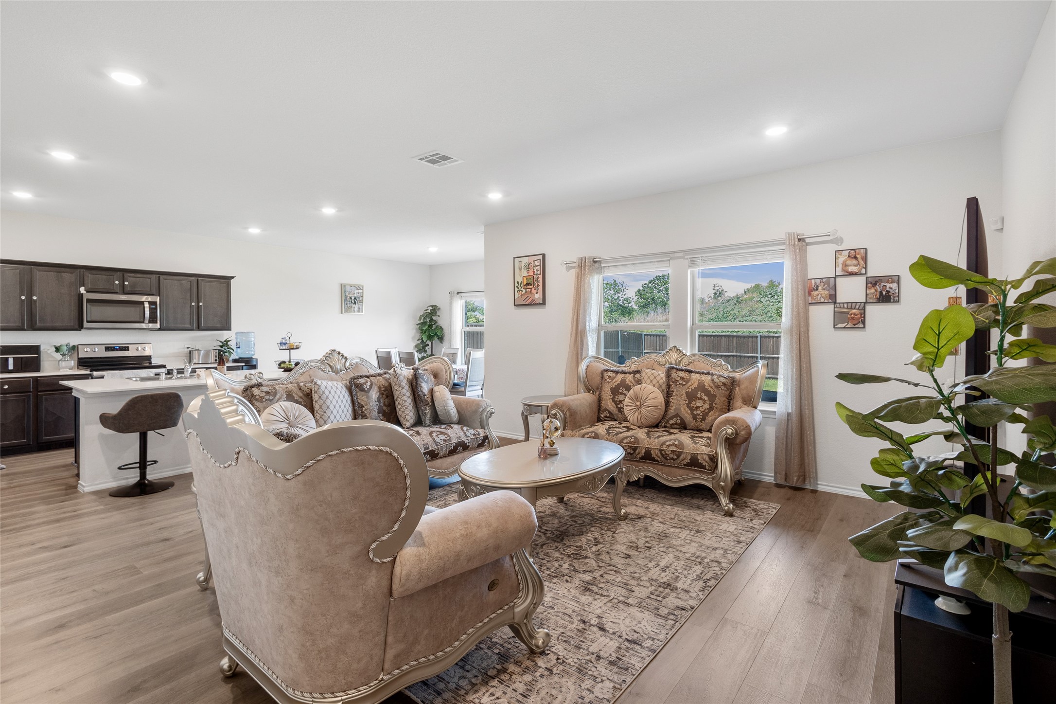 3005 Karsen Lane Mesquite TX 75126