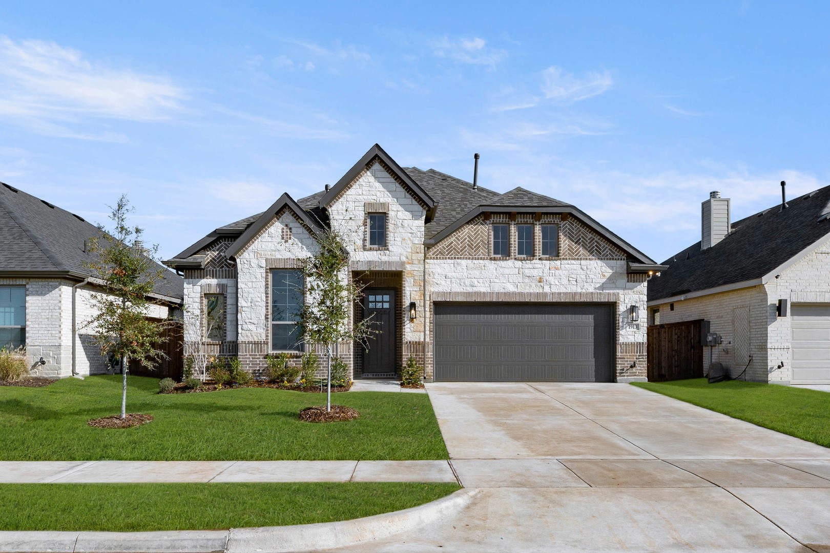 1913 Windsor Mansfield TX 76084