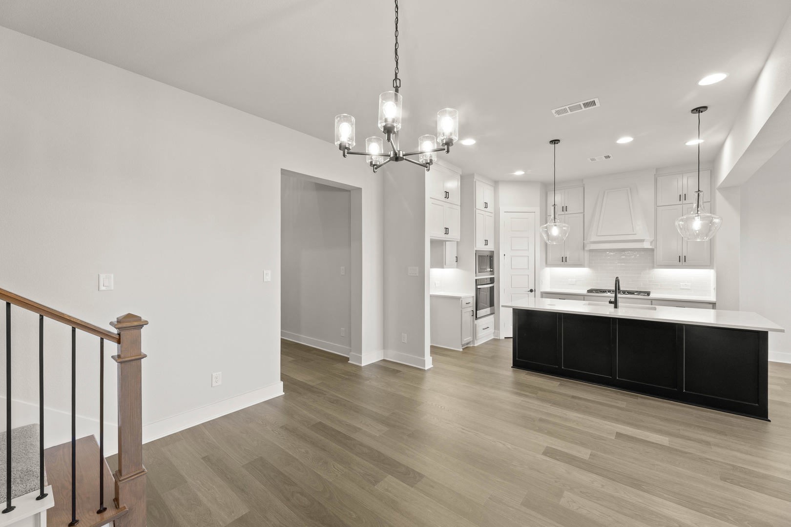 1913 Windsor Mansfield TX 76084