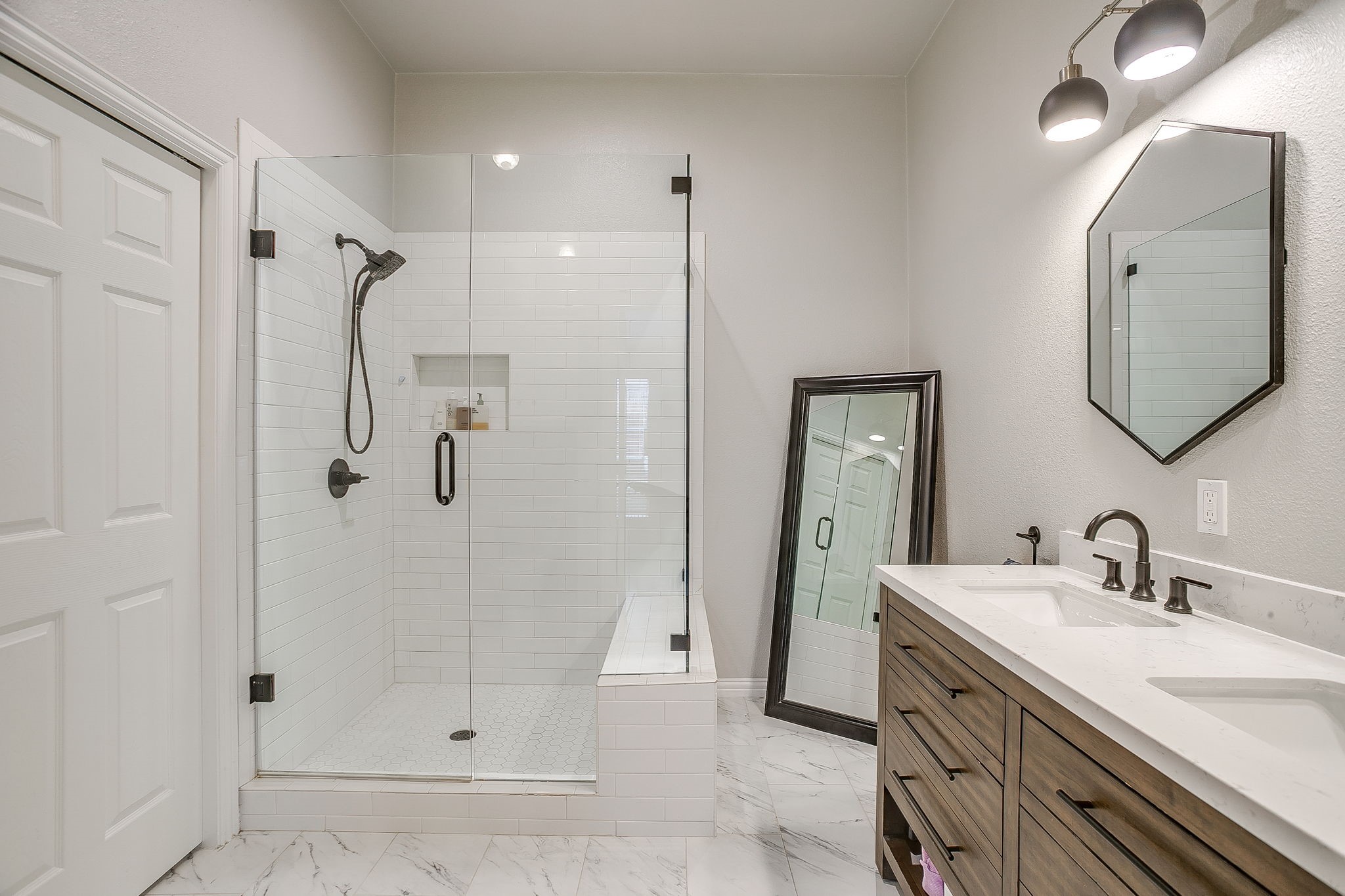 6405 Creekdale Drive The Colony TX 75056