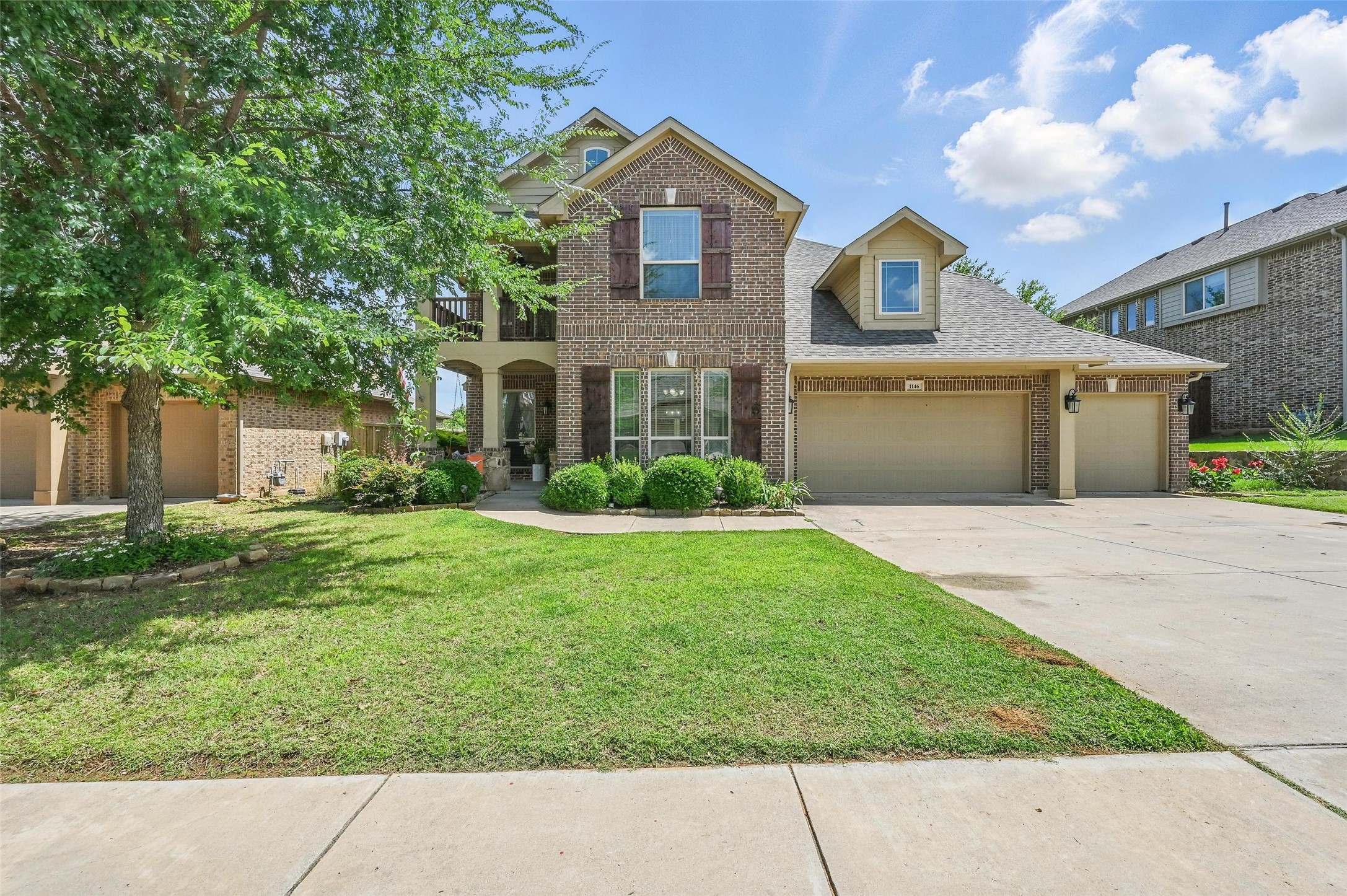 1146 Destrehan Drive Burleson TX 76028