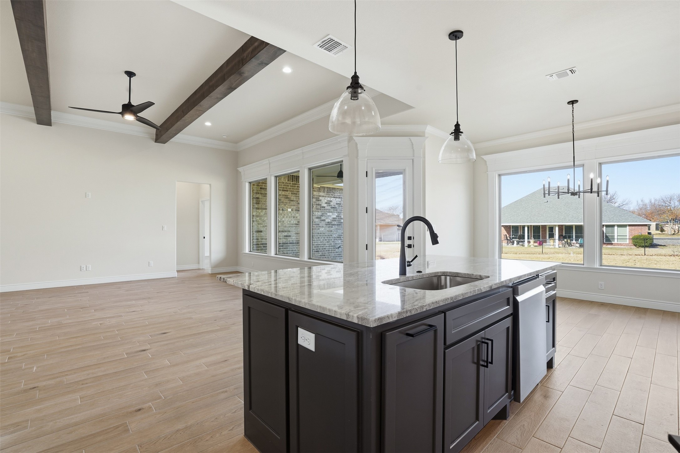6002 Oakwood Court Granbury TX 76049
