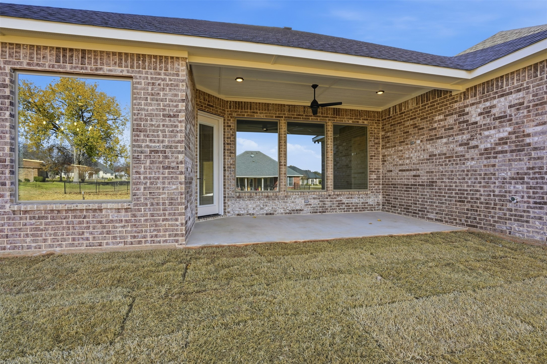 6002 Oakwood Court Granbury TX 76049