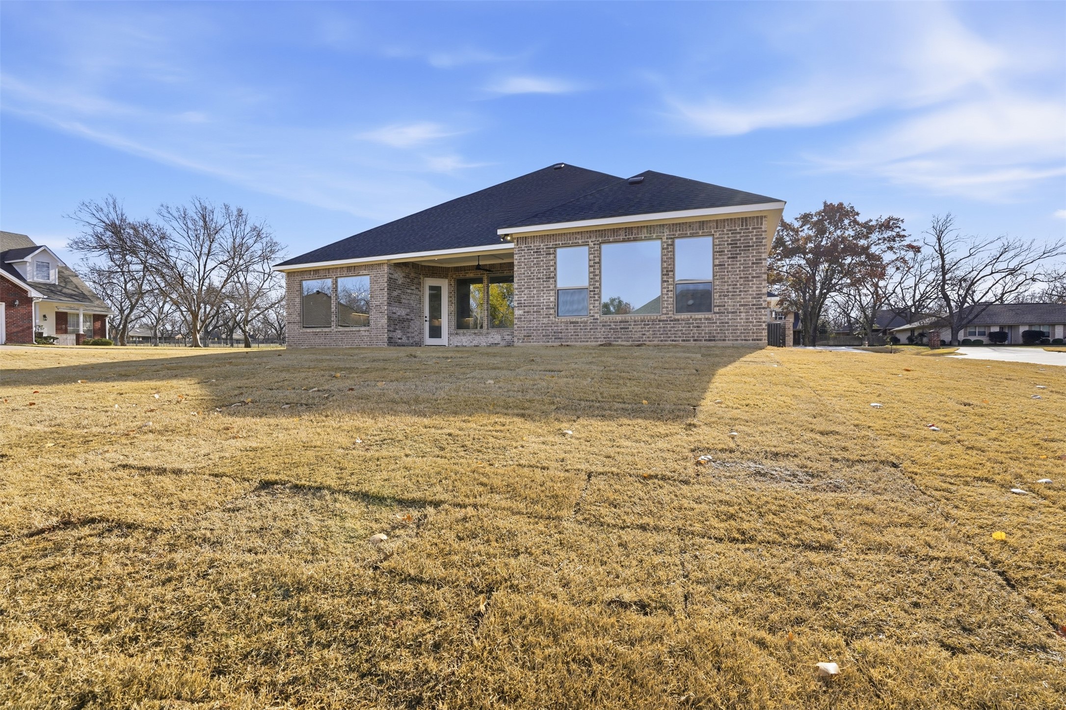 6002 Oakwood Court Granbury TX 76049