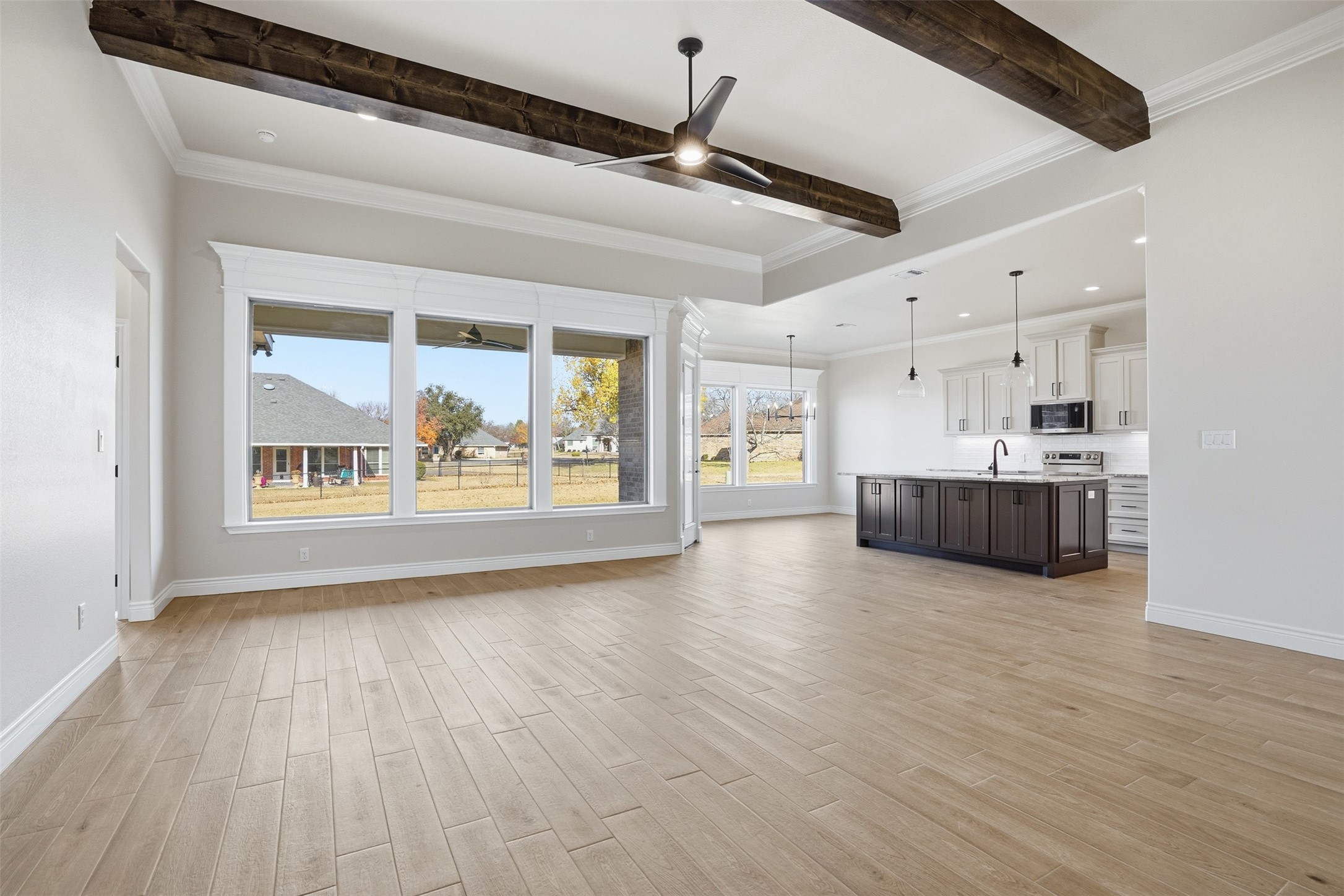 6002 Oakwood Court Granbury TX 76049