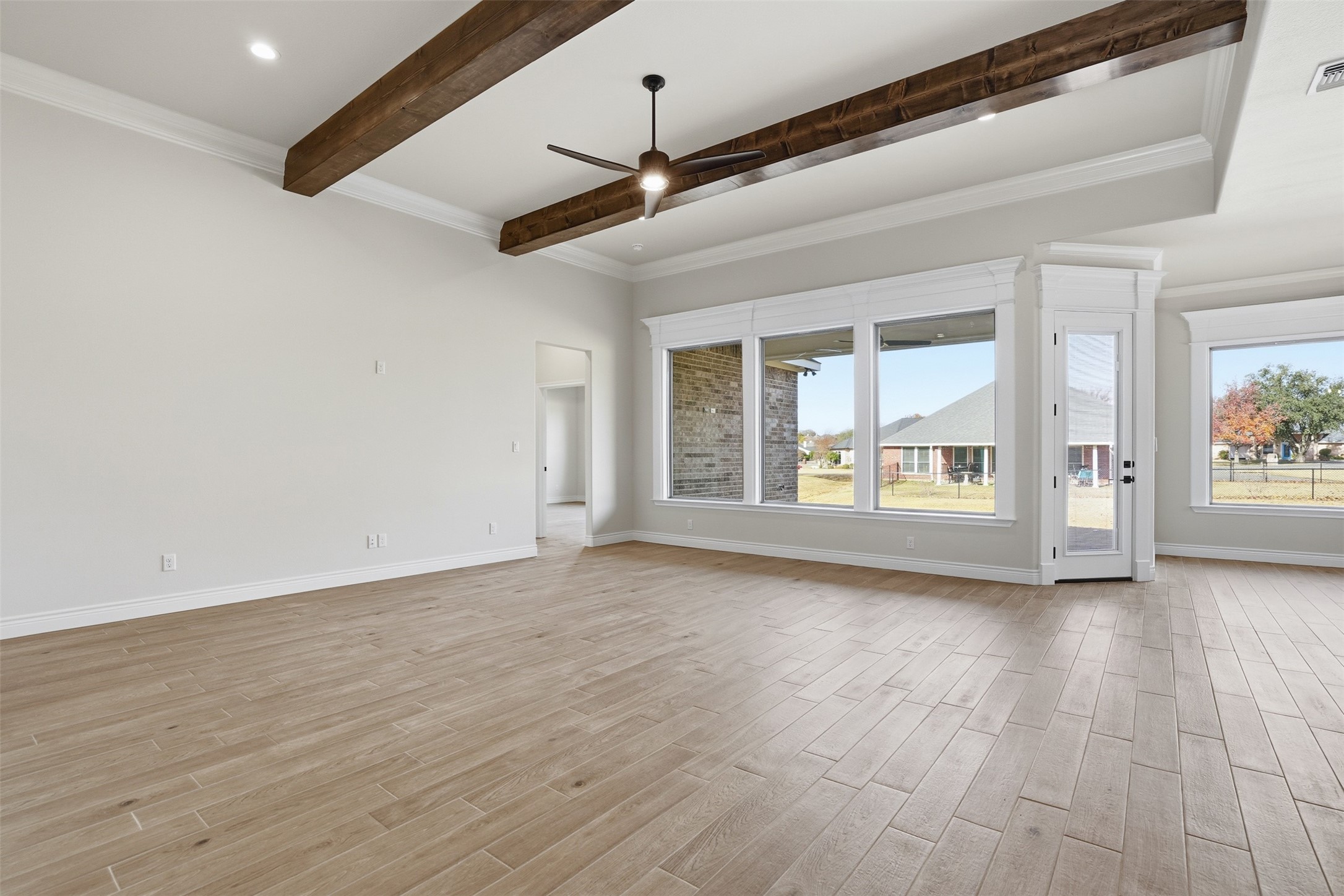 6002 Oakwood Court Granbury TX 76049