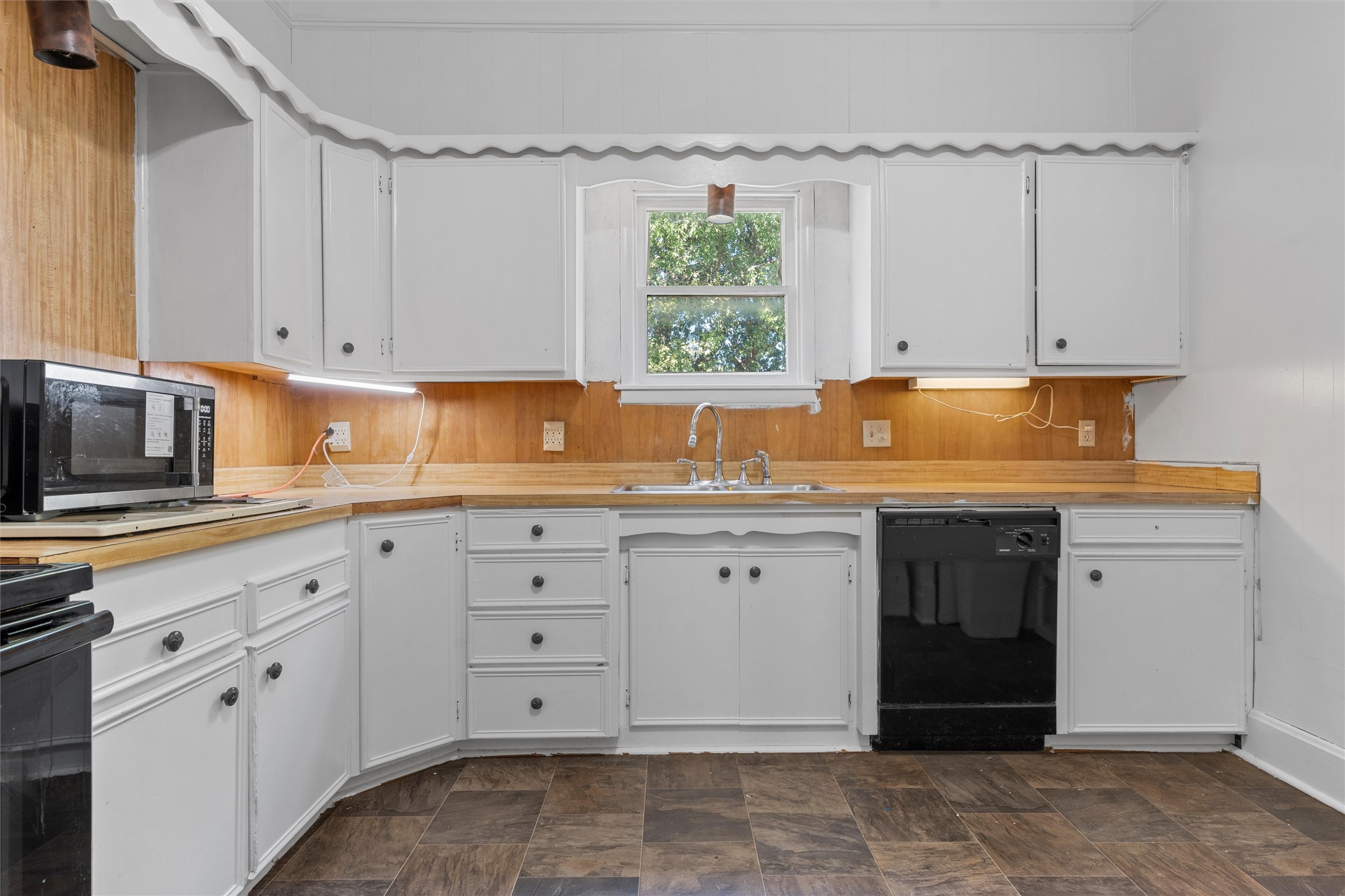 506 E Main Street Hamilton TX 76531