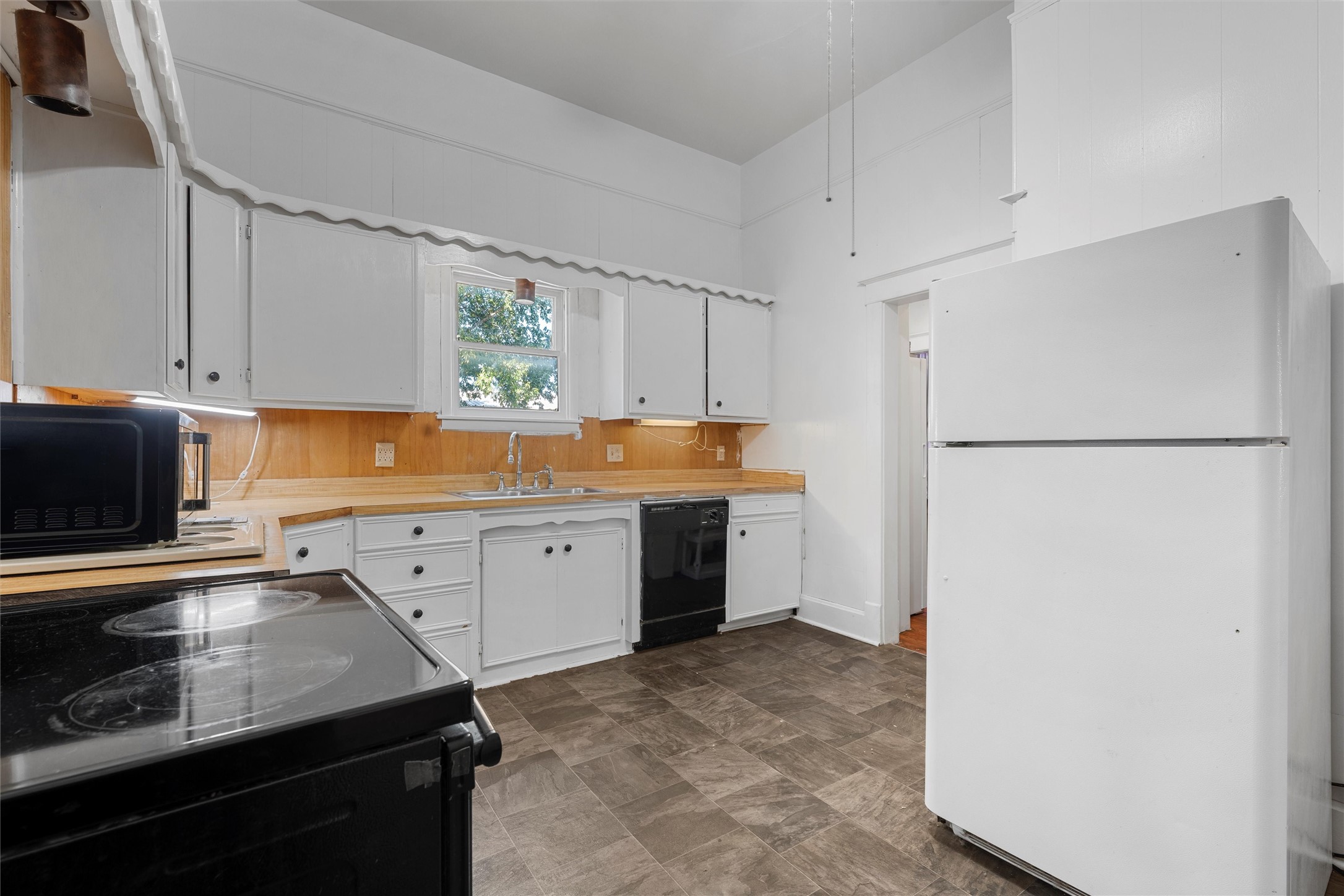 506 E Main Street Hamilton TX 76531