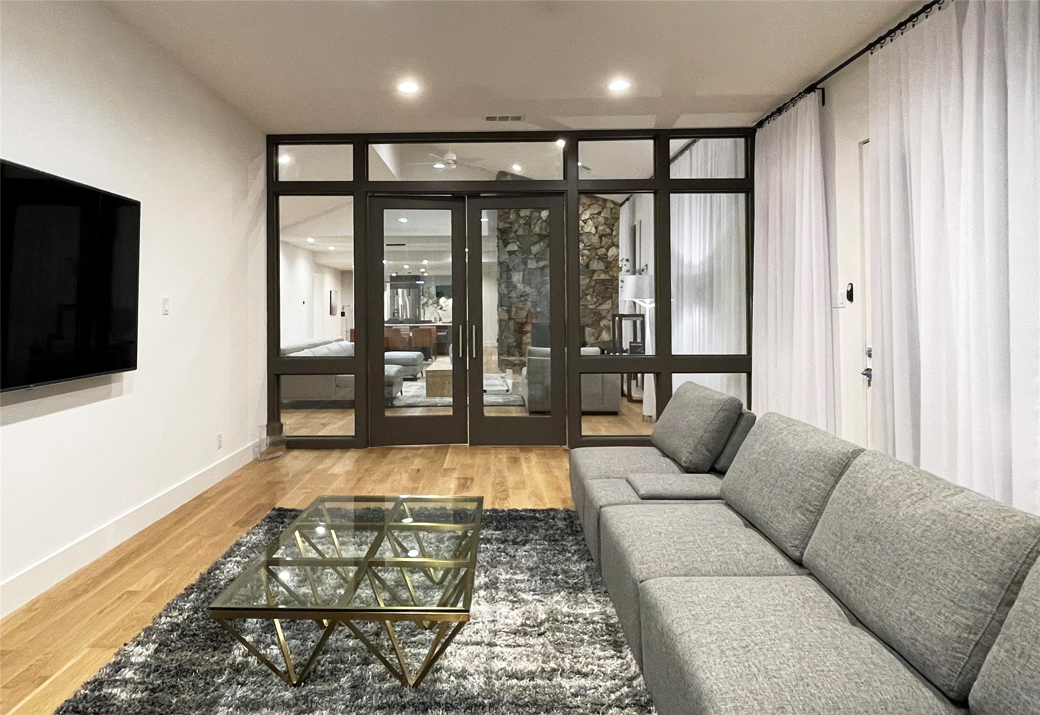 6802 Bert Lane Dallas TX 75240